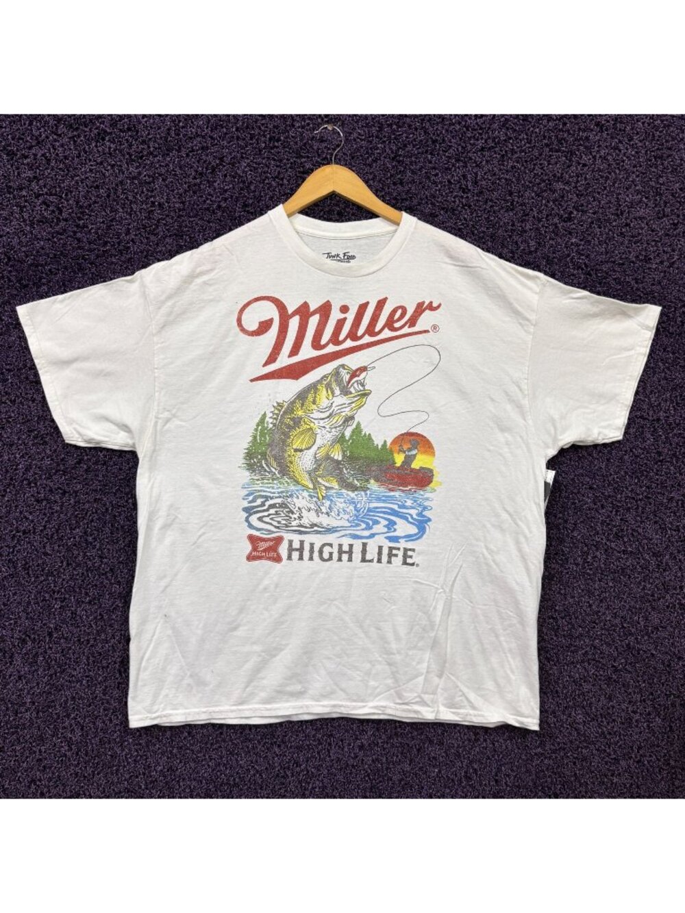 Miller High Life Fishing T-Shirt Size Extra Large